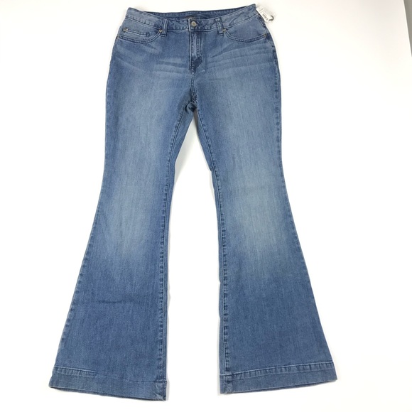 Bisou Bisou Denim - NWT Bisou Bisou Womens Flare Blue Jeans